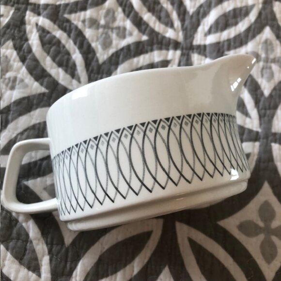 MCM 1960's J&G Meakin Studio, Scraffito Geometric Mid-Century Modern Gravy Boat - Picture 6 of 7